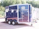 Ifor Williams Pferdeanhänger HB511|Sattelkammer|blau|-Neu