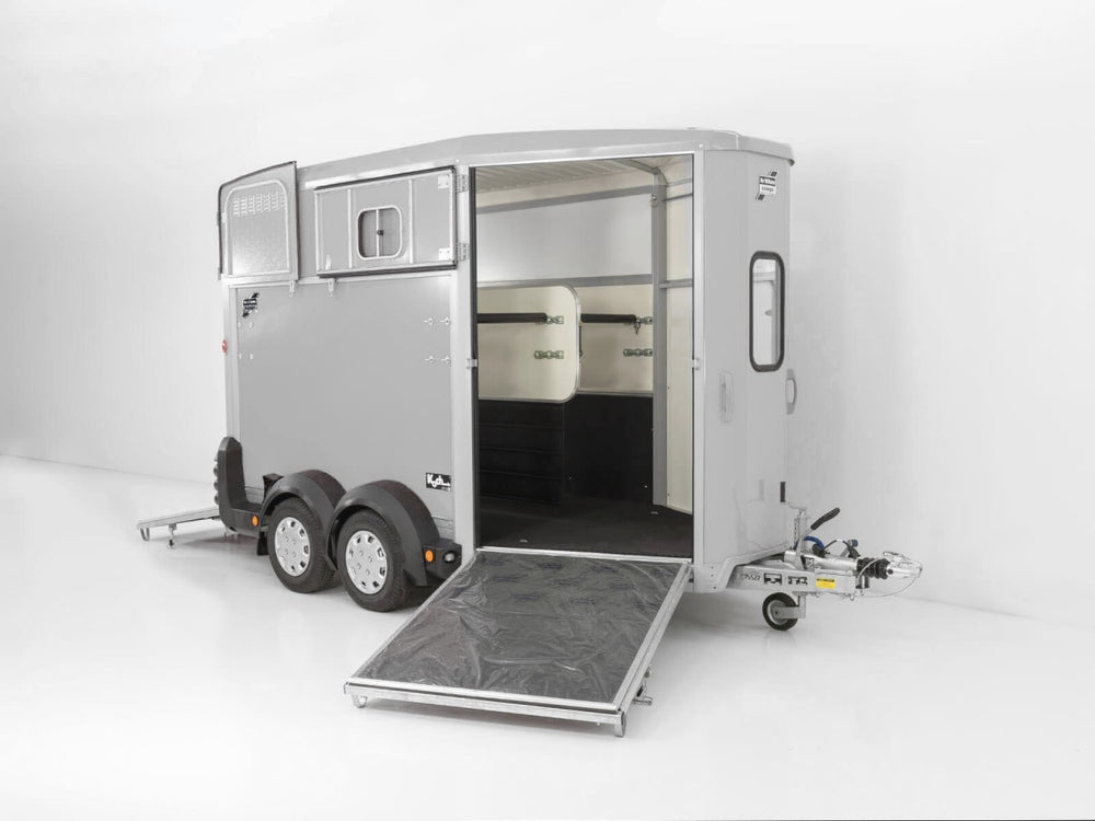 Ifor Williams Pferdeanhänger HB511|Heckklappen-Türkombination|silber-Neu