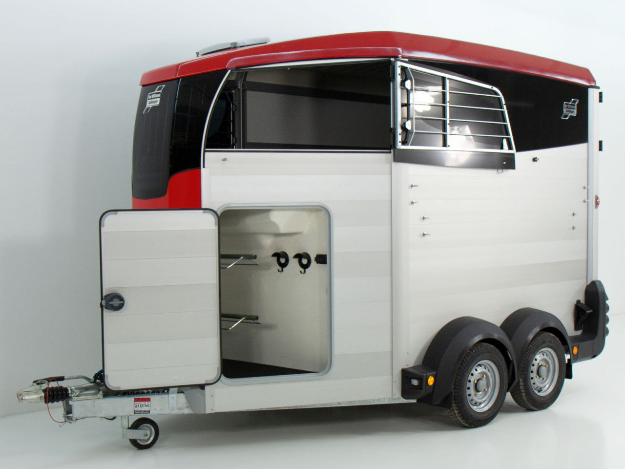 Ifor Williams Pferdeanhänger HBX 511|Sattelkammer|neues Modell|rot-Neu