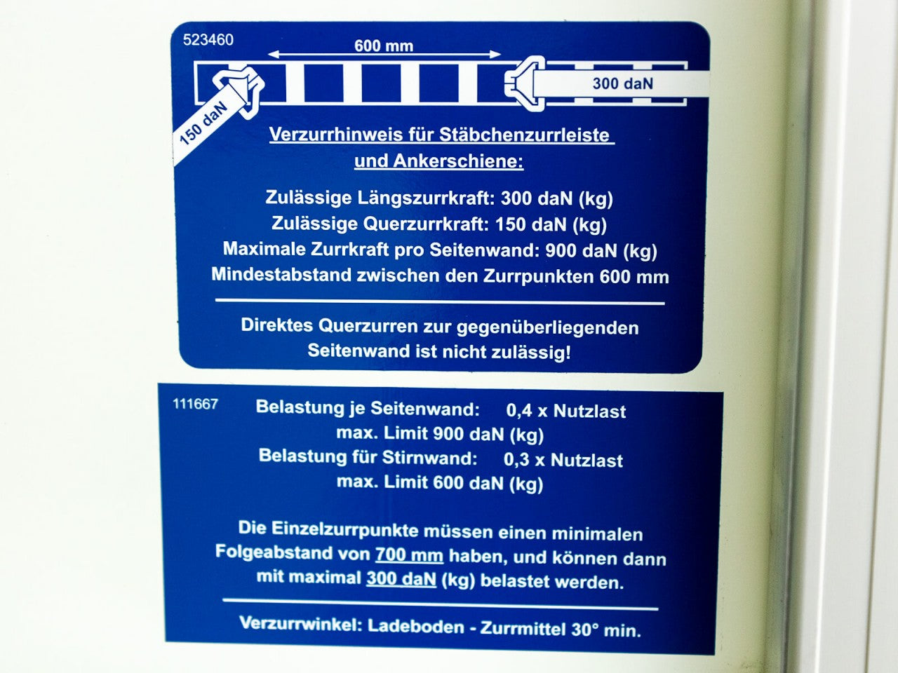 Unsinn Kofferanhänger UKU 157x305cm Höhe:194cm 1,4t|Rampe-Neu