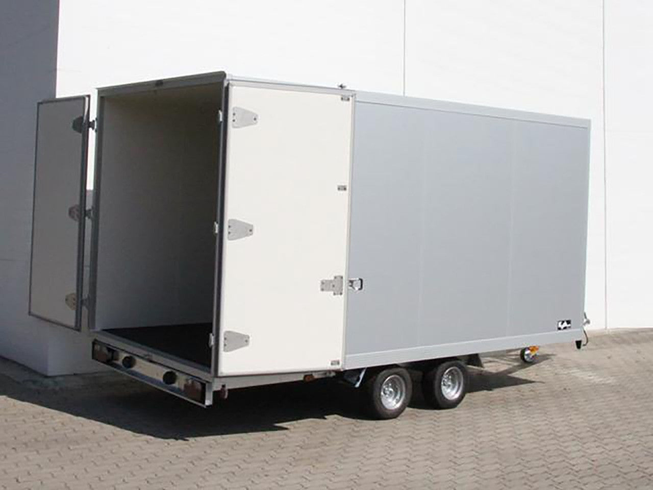 Unsinn Kofferanhänger UK 204x426cm Höhe:210cm 3,0t-Neu